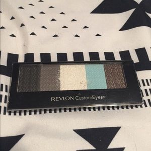 Revlon Custom Eyes palette